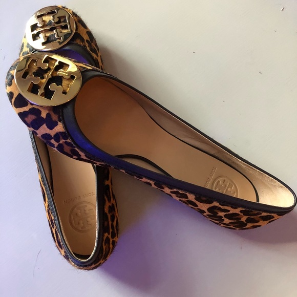 Tory Burch Shoes - Tory Burch size 10 Reva Leopard print fur